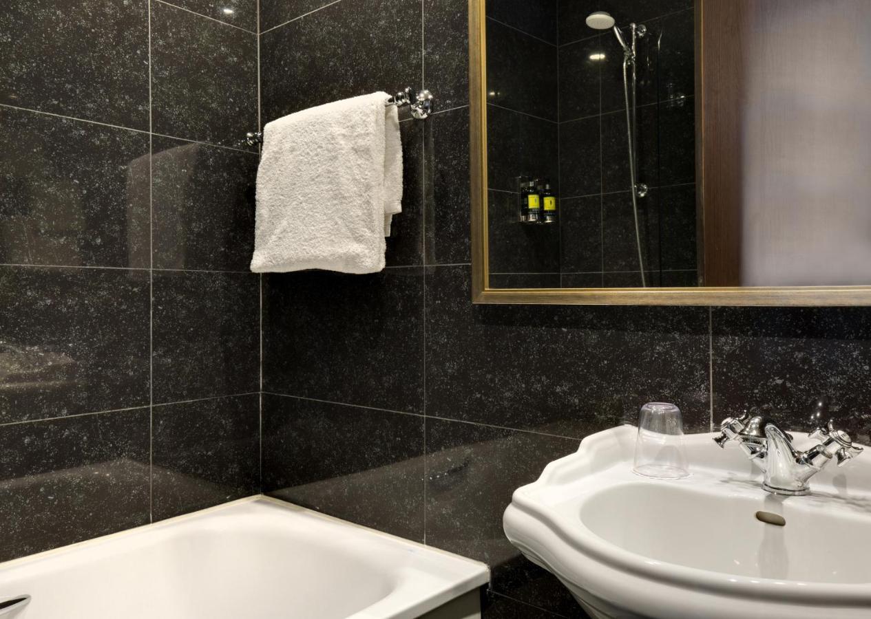 Le Senat Hotel Paris Luaran gambar