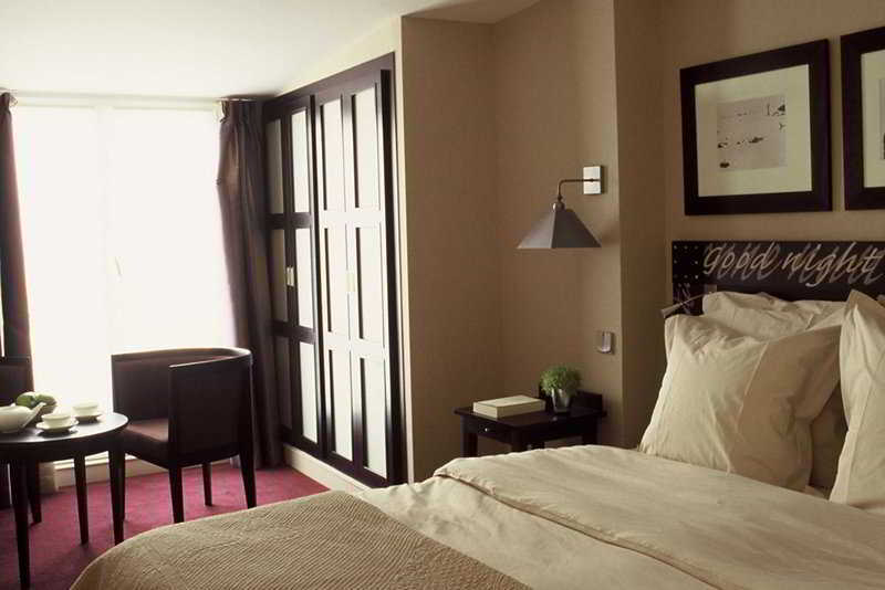 Le Senat Hotel Paris Bilik gambar